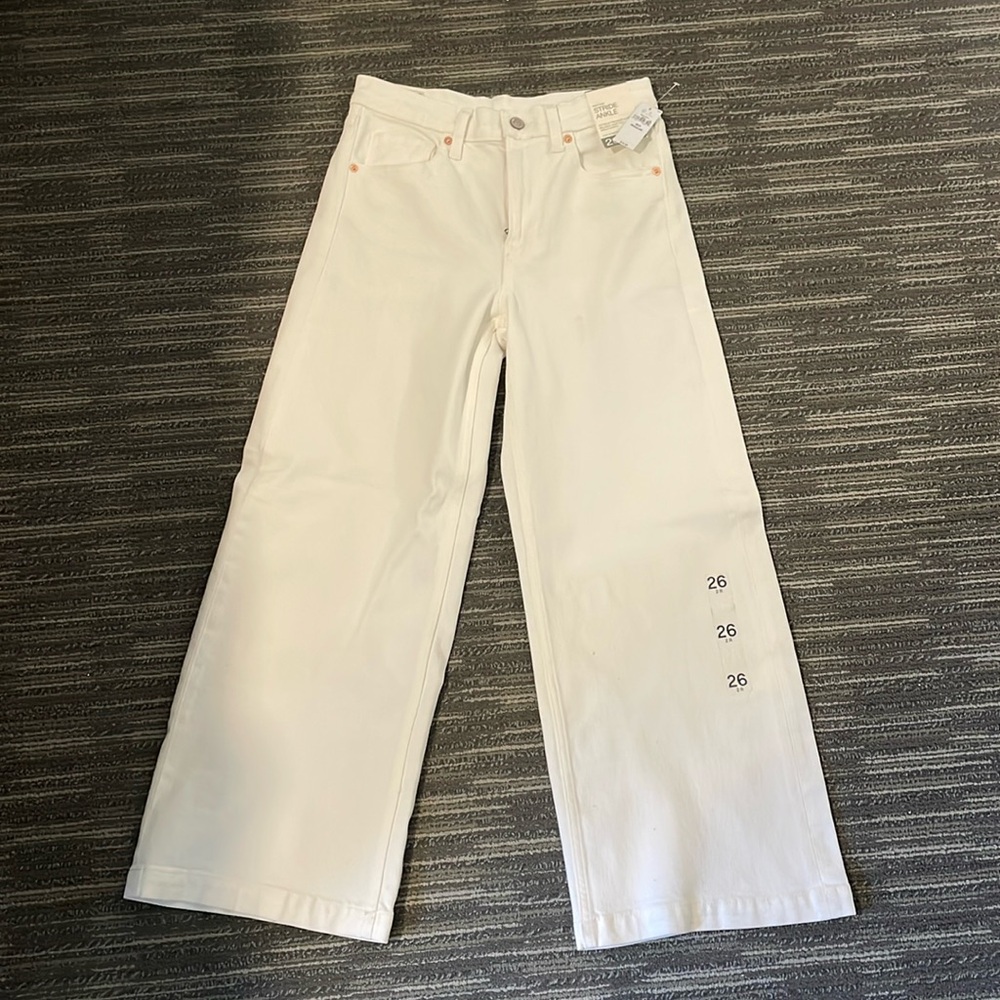 High Stride Wide-Leg Ankle Jeans